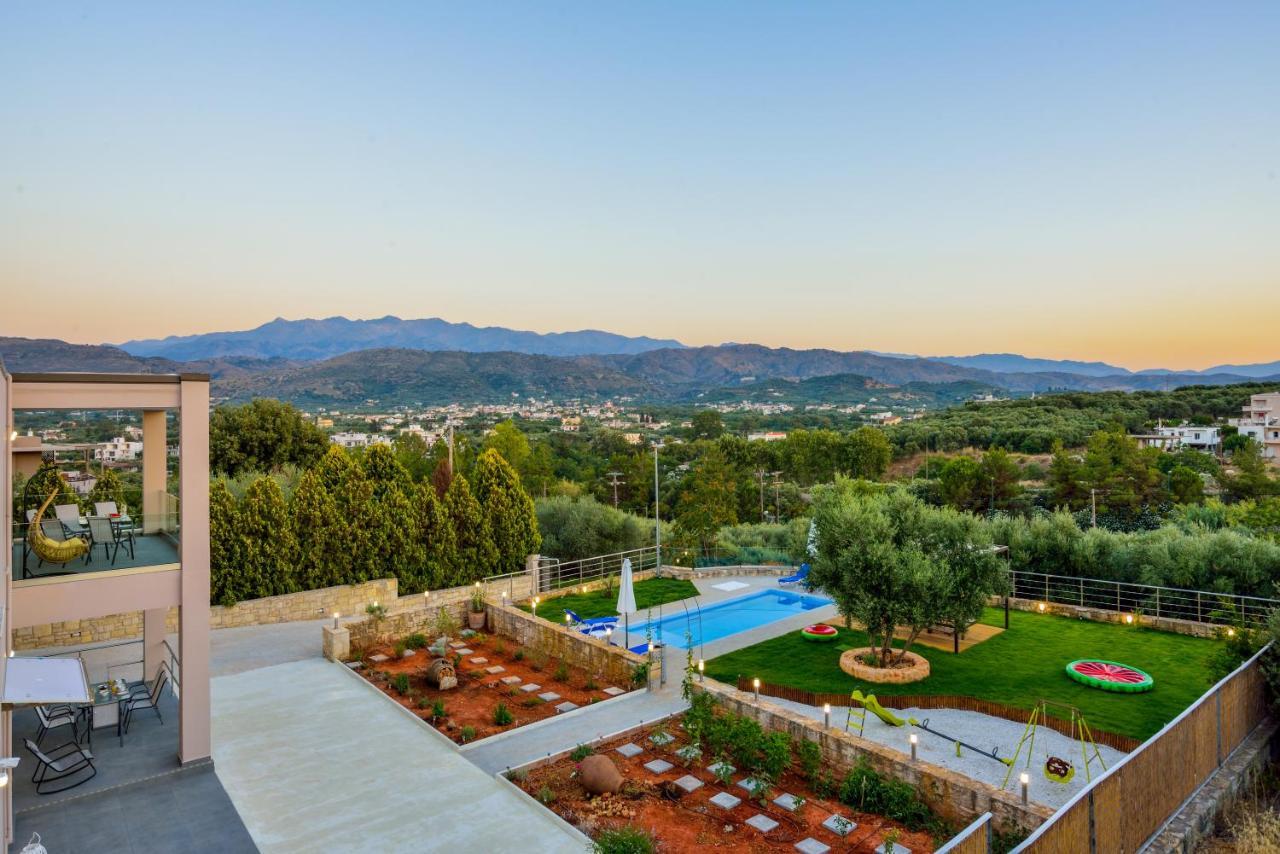Villa Abelizia Chrissi Akti Chania Exterior foto